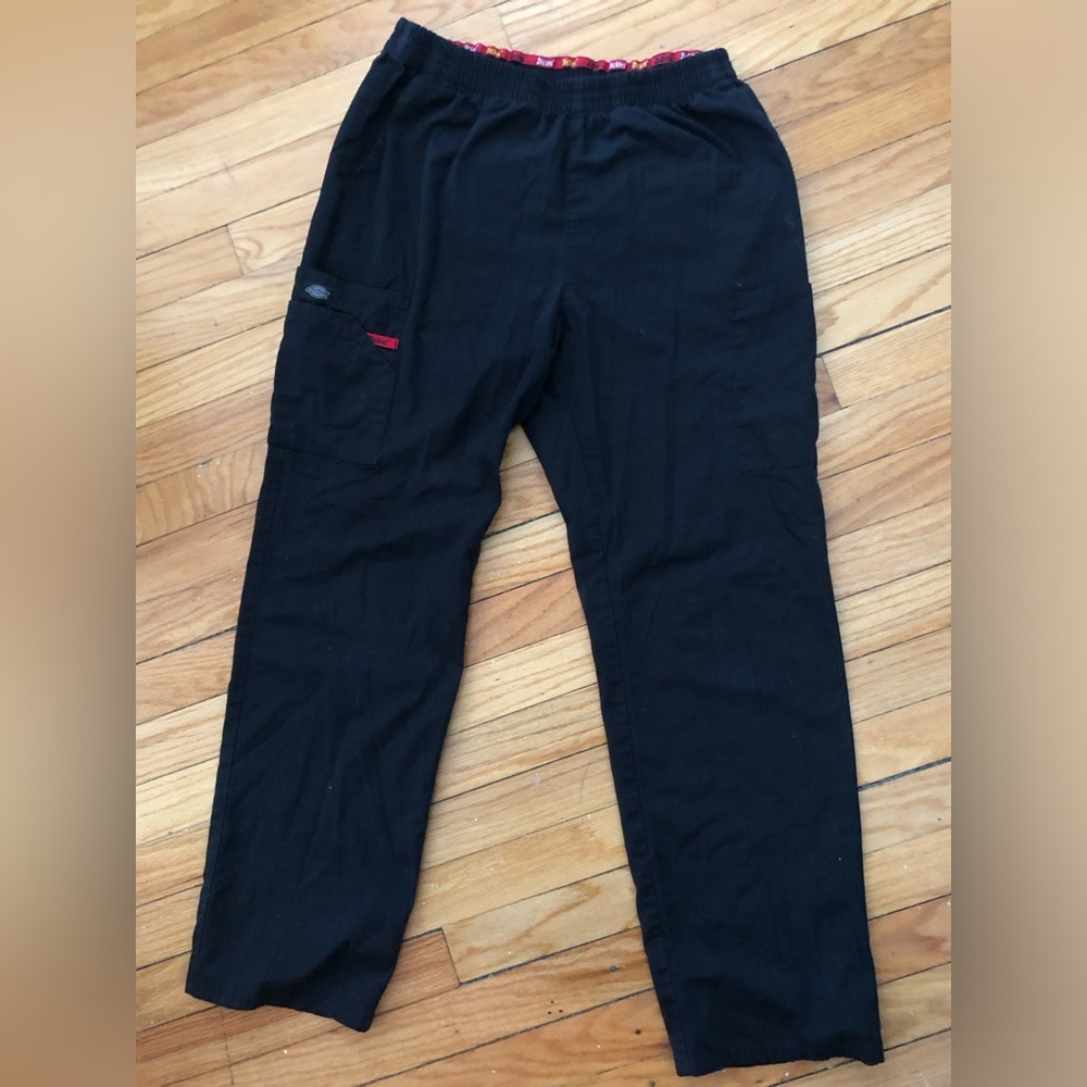 Dickies EDS Signature Scrubs for Women, Elastic Waist Pull-On Cargo Pants